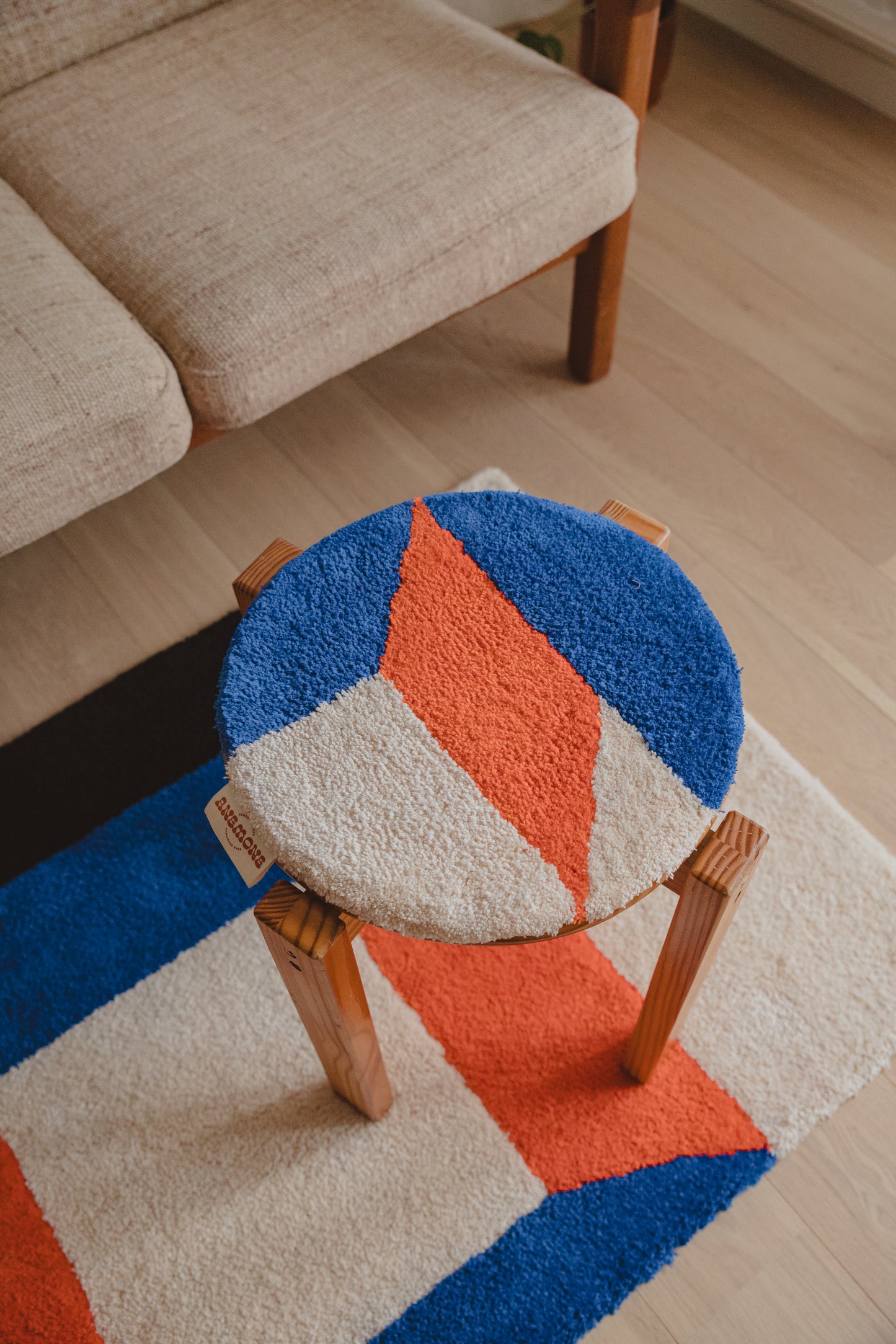 Eva - Tapis de tabouret